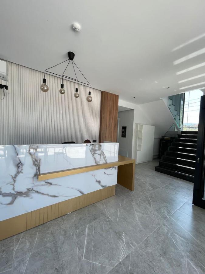 Pali Guesthouse Ksamil Extérieur photo